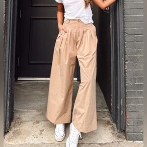Preston Pleats Pant - Khaki